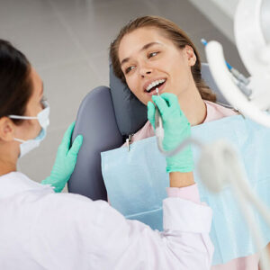 A periodontal patient in exam